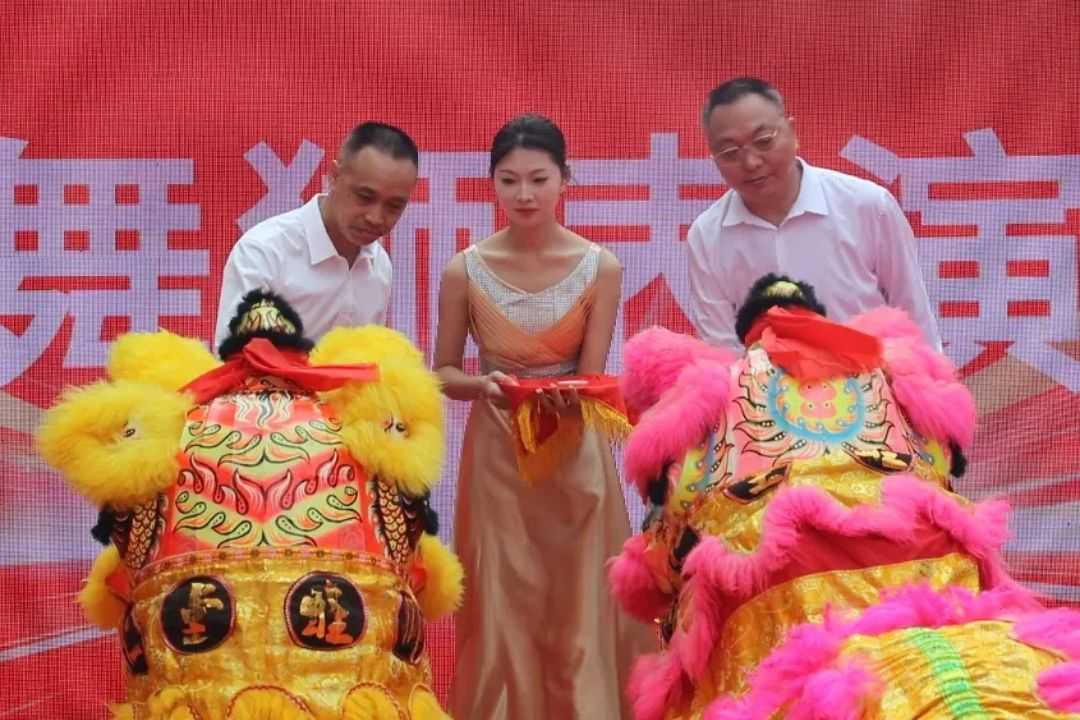 《神馬文化助力茵冠，開啟生物科技展示新征程》｜展廳設(shè)計(jì)公司